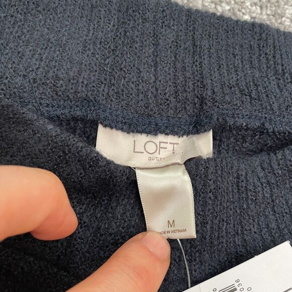 Loft Pullover Sweater Womens Medium Navy Crew Neck Relaxed Work Classic NWT New - Picture 5 of 10